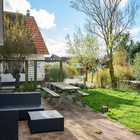 In With Whirlpool And Villa *